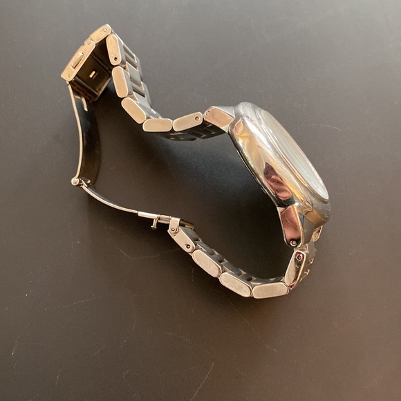 Michael Kors stainless steel silver chronograph watch - Picture 6 of 7